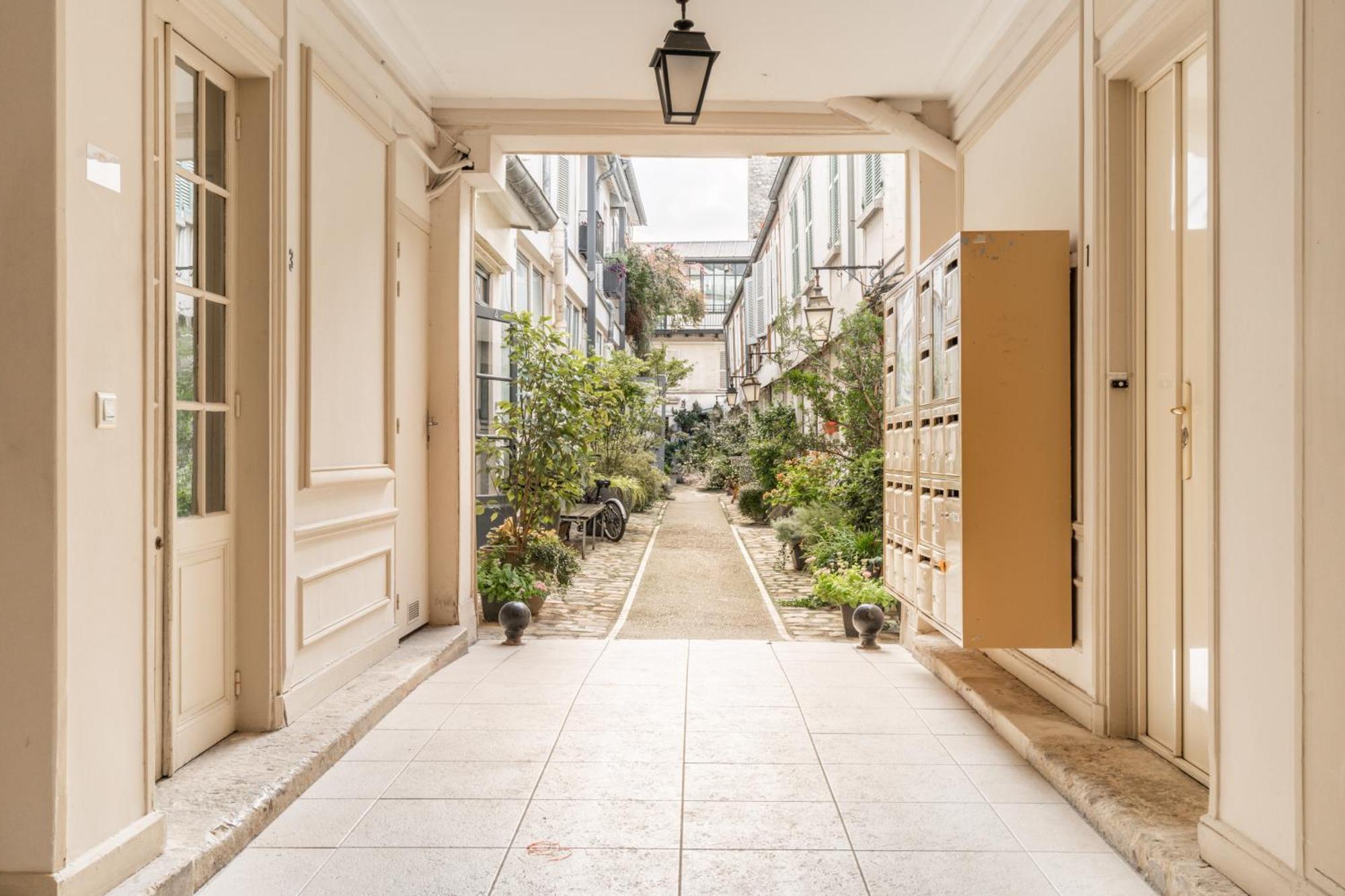Merveilleux De Luxe Au Coeurs De Saint-germain Parijs