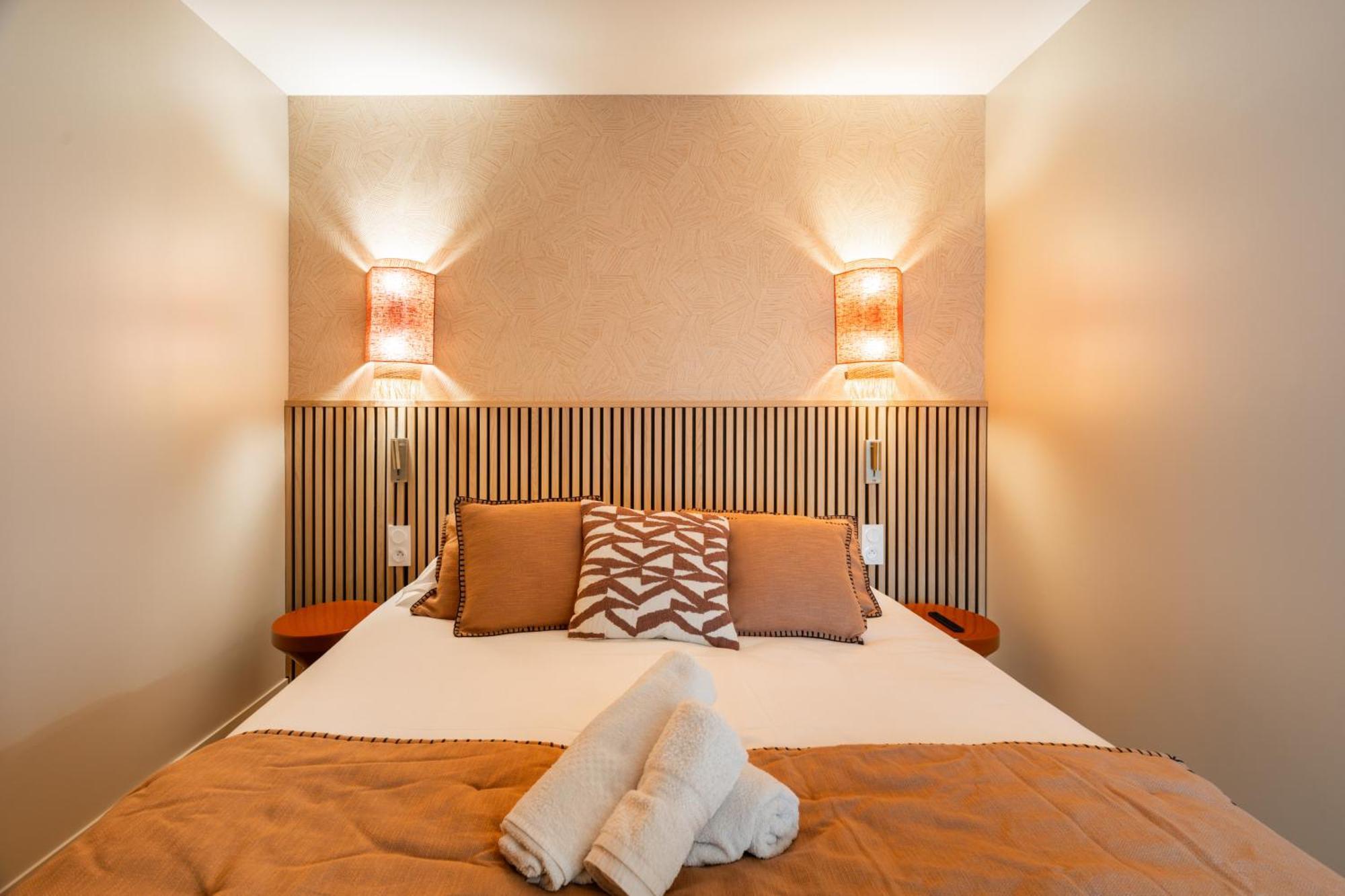 Merveilleux De Luxe Au Coeurs De Saint-germain * Parijs
